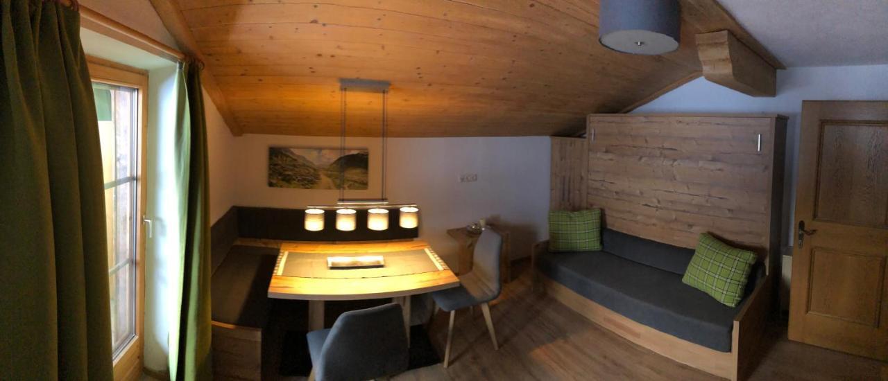 Hacklstoana Apartment *